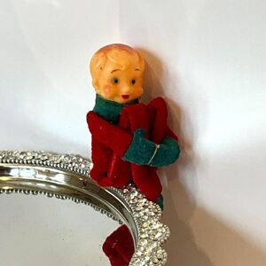 Vintage kneeler elf; small size, must see